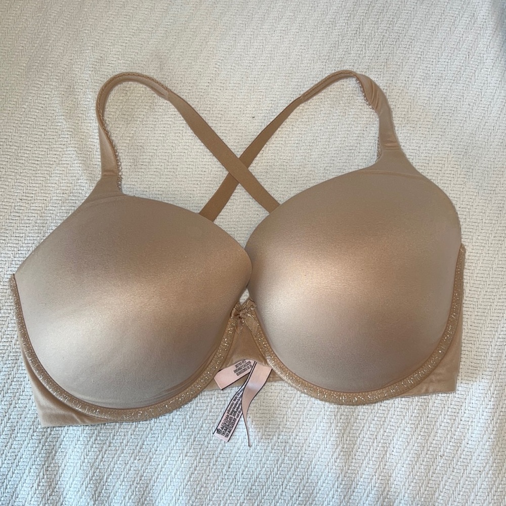 Victoria’s Secret perfect shape body by Victoria bra 36DDD